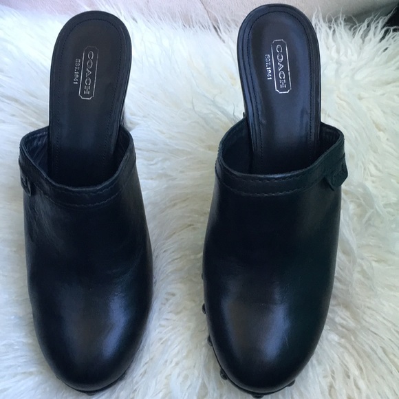 Heels - Picture 2 of 5